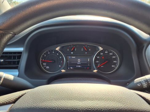 Used 2022 GMC Acadia SLE w/ Driver Convenience Package image 22