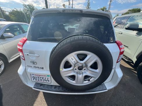 Used 2010 Toyota RAV4 Limited AWD/4WD image 5