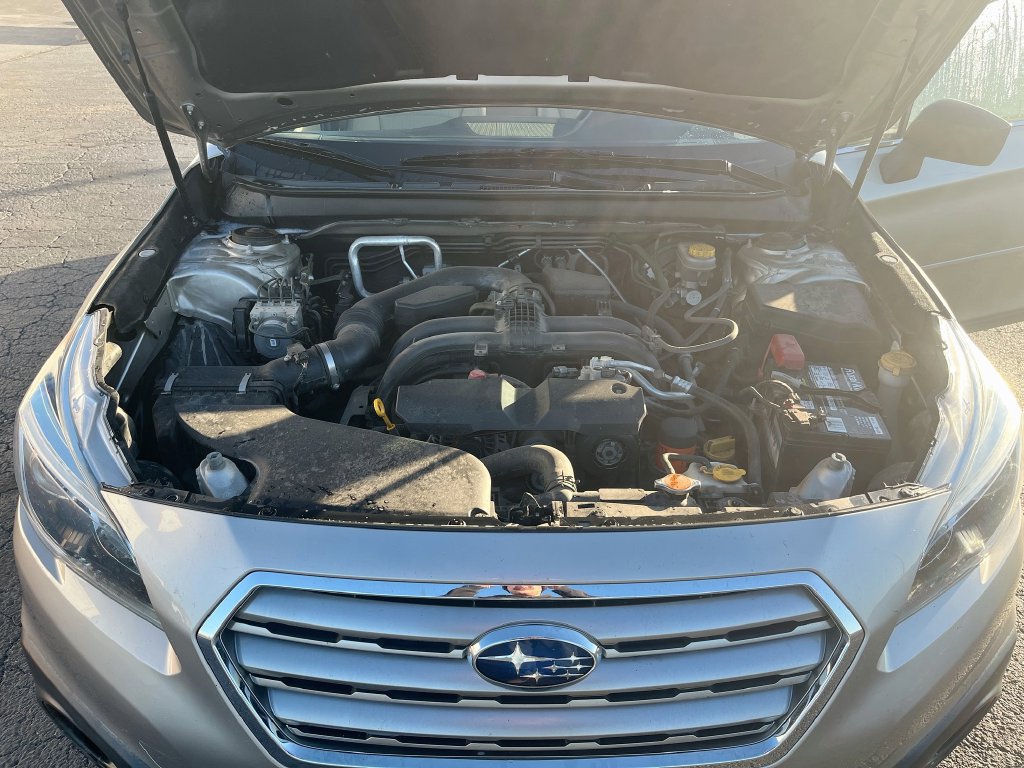 Used 2017 Subaru Outback 2.5i AWD/4WD image 28