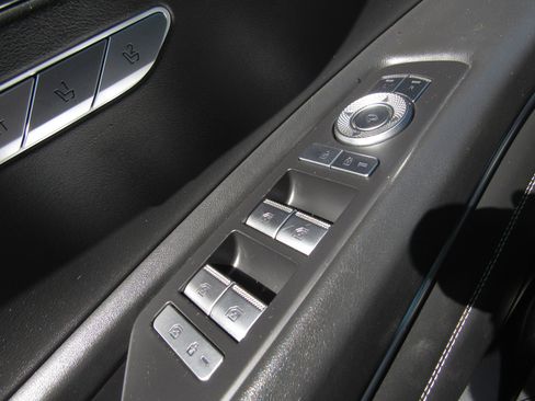 Used 2021 Genesis GV80 3.5T image 25