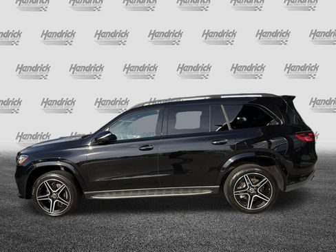 Used 2024 Mercedes-Benz GLS 450 4MATIC image 7