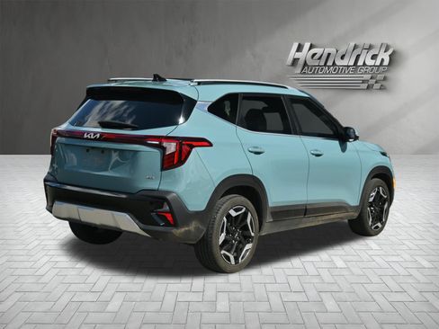 Used 2024 Kia Seltos SX w/ SX Sunroof Package AWD/4WD image 9