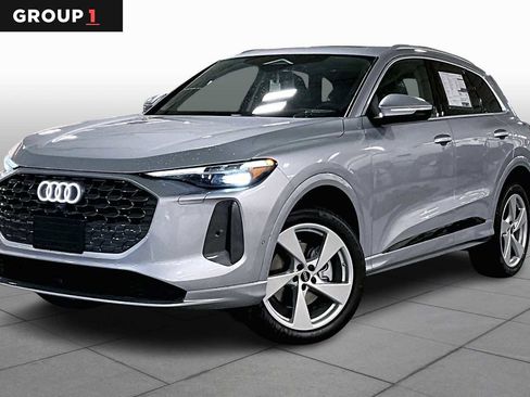 New 2025 Audi Q5 Premium Plus image 1