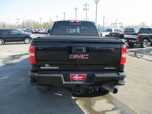 Used 2019 GMC Sierra 2500 Denali w/ Duramax Plus Package image 5