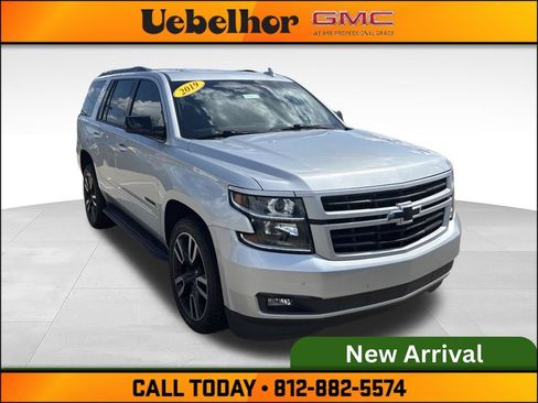 Used 2019 Chevrolet Tahoe Premier AWD/4WD image 3