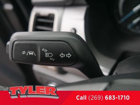 Used 2019 Ford Ranger XLT w/ Black Appearance Package image 27