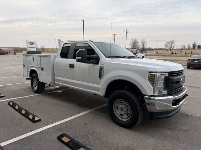 Used 2019 Ford F250 4x4 SuperCab Super Duty image 3