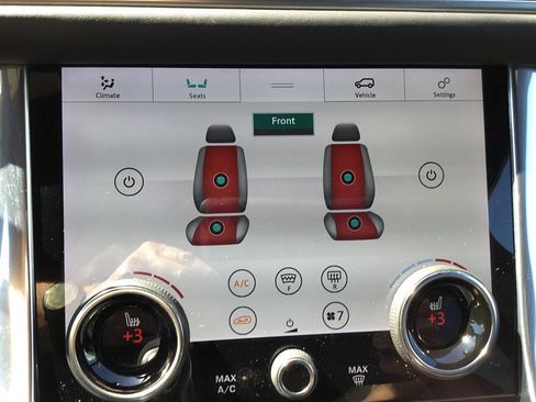 Used 2019 Land Rover Range Rover Sport HST image 39