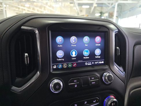 Used 2021 GMC Sierra 1500 AT4 w/ AT4 Preferred Package image 19