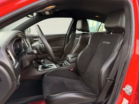 Used 2021 Dodge Charger R/T w/ Daytona Edition Group RWD image 22