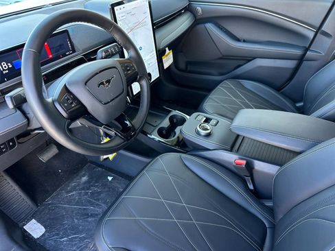 Used 2024 Ford Mustang Mach-E Select w/ Comfort Package Lite image 9