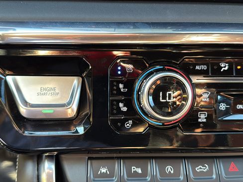 Certified 2024 GMC Sierra 1500 Denali Ultimate image 21