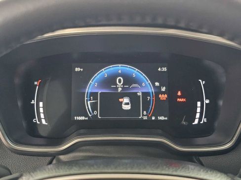 Used 2025 Toyota Corolla XSE FWD image 24