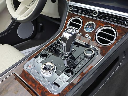 Certified 2021 Bentley Continental GT AWD/4WD image 43