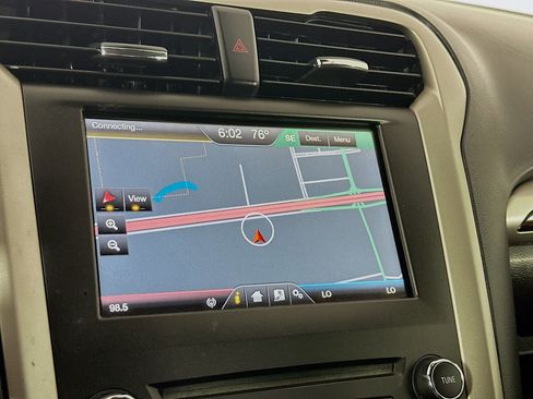 Used 2016 Ford Fusion Energi SE w/ Driver Assist Package image 21