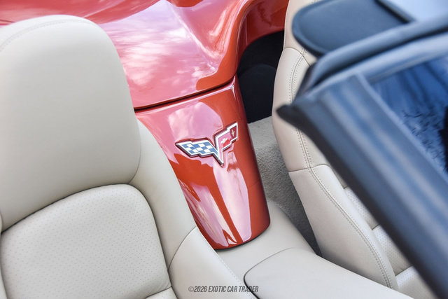 Used 2006 Chevrolet Corvette Coupe w/ Preferred Equipment Group RWD image 51