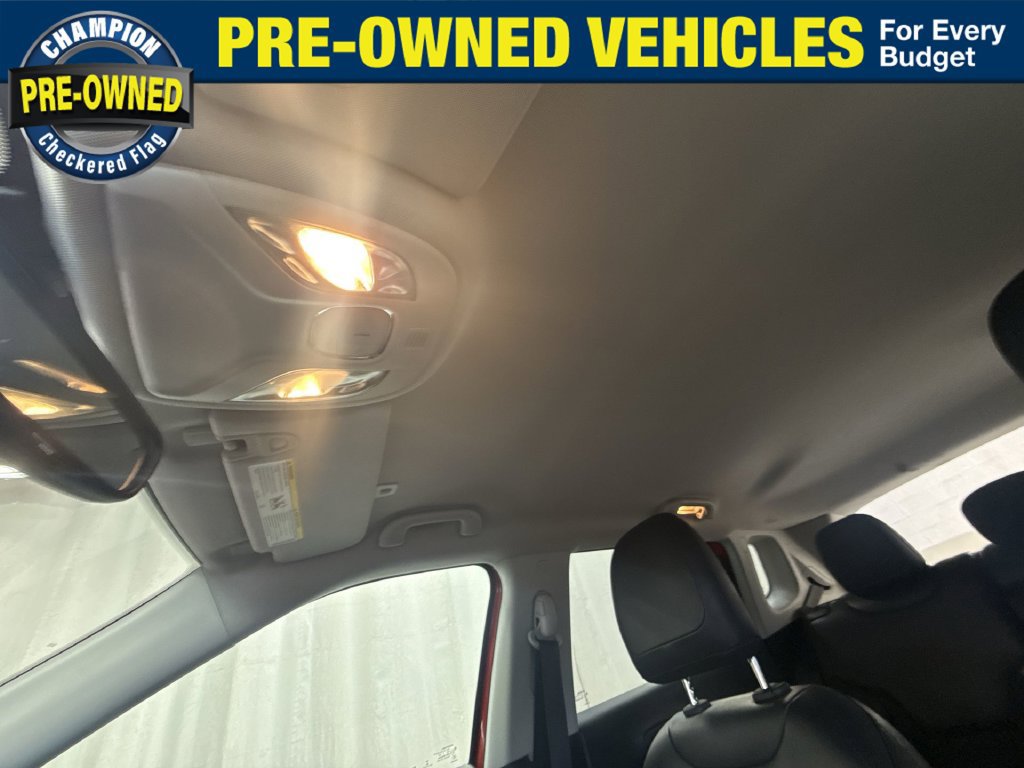 Used 2018 Jeep Compass Trailhawk w/ Navigation Group AWD/4WD image 25