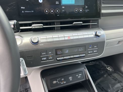 Certified 2024 Hyundai Kona SEL FWD image 22