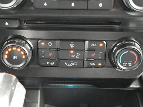 Used 2018 Ford F150 XLT w/ Equipment Group 302A Luxury AWD/4WD image 18
