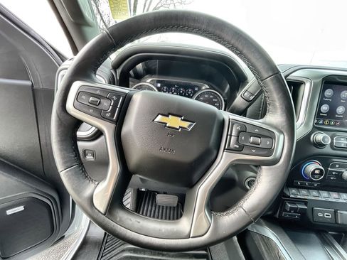 Used 2021 Chevrolet Silverado 1500 LTZ w/ Technology Package image 11