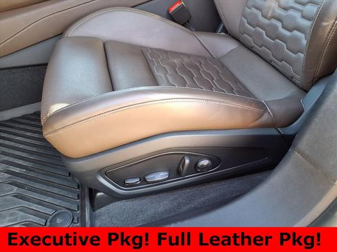 Used 2023 Audi e-tron GT Premium Plus image 11