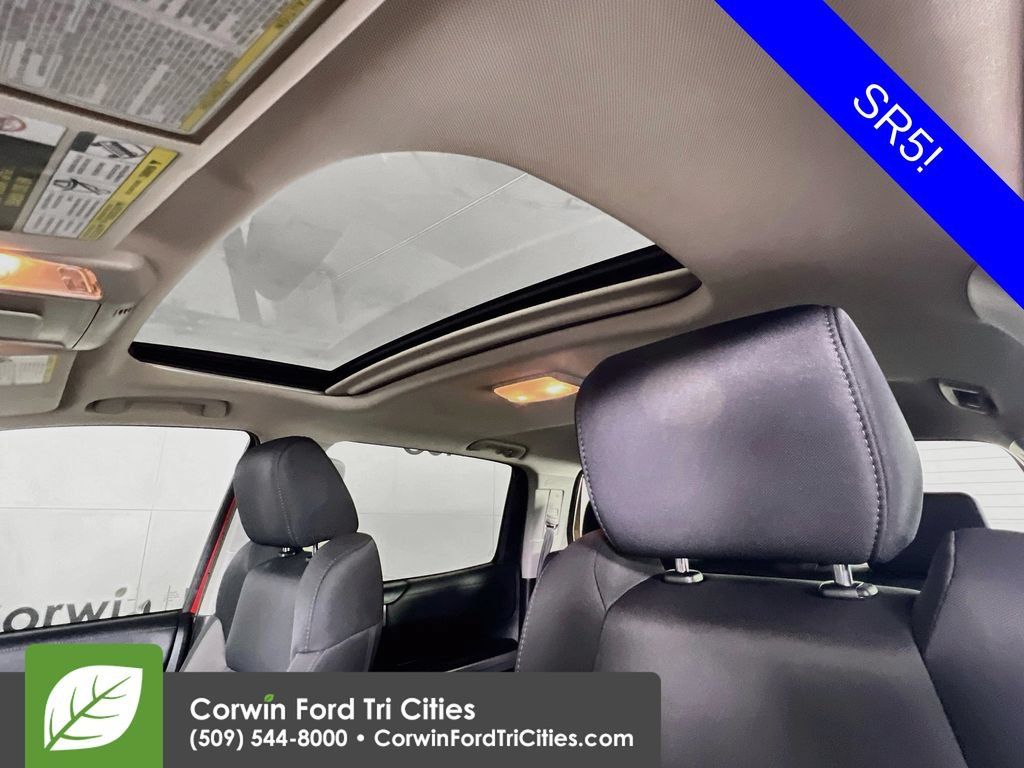 Used 2017 Toyota Tundra SR5 AWD/4WD image 24