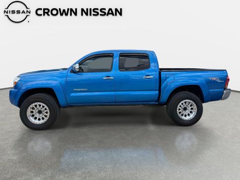 Used 2007 Toyota Tacoma PreRunner RWD image 3