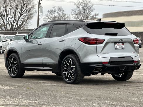 Used 2023 Chevrolet Blazer RS w/ Enhanced Convenience Package image 6