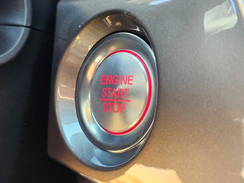 New 2025 Acura Integra image 29