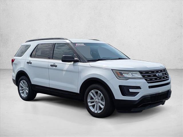 Used 2016 Ford Explorer FWD image 3