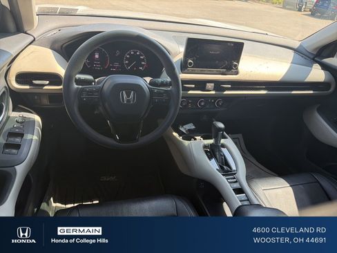 Used 2023 Honda HR-V LX image 13