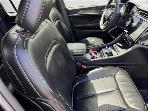 Used 2024 Jeep Grand Cherokee Limited 4xe image 20