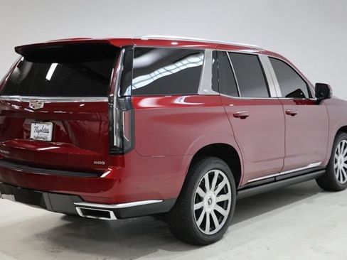 Used 2024 Cadillac Escalade Premium Luxury Platinum AWD/4WD image 8