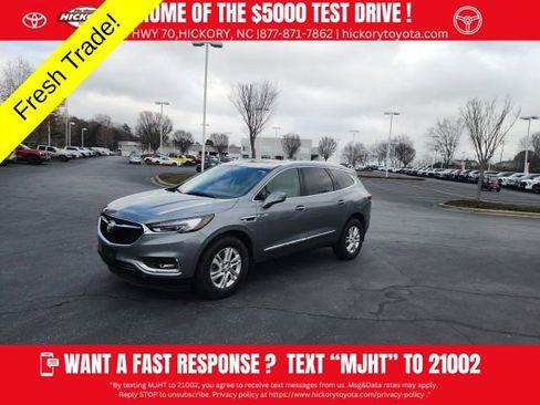 Used 2021 Buick Enclave Essence w/ Sound and Sites Package image 2