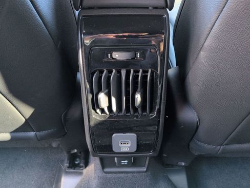 New 2026 Jeep Compass Limited image 11