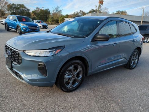 Used 2024 Ford Escape ST-Line image 8