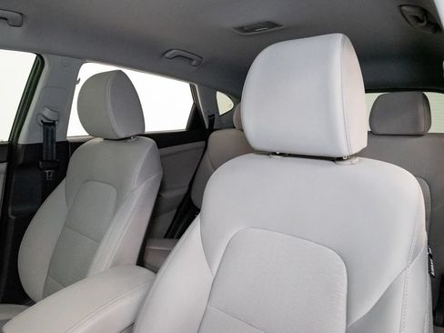 Used 2019 Hyundai Tucson Value FWD image 11