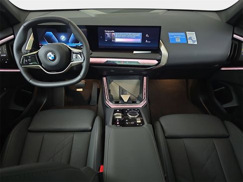 Used 2025 BMW X3 xDrive30i w/ Convenience Package image 13