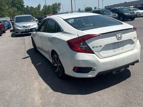 Used 2019 Honda Civic Sport image 9
