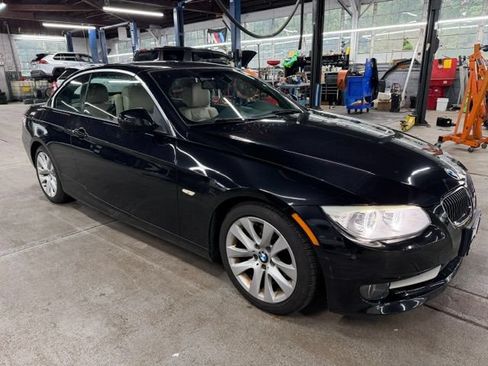 Used 2013 BMW 328i Convertible RWD image 5