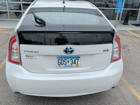 Used 2013 Toyota Prius Two FWD image 3