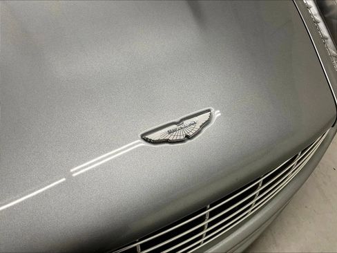 Used 2011 Aston Martin Rapide RWD image 27
