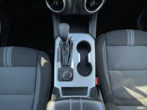 Used 2024 Chevrolet Blazer LT image 19