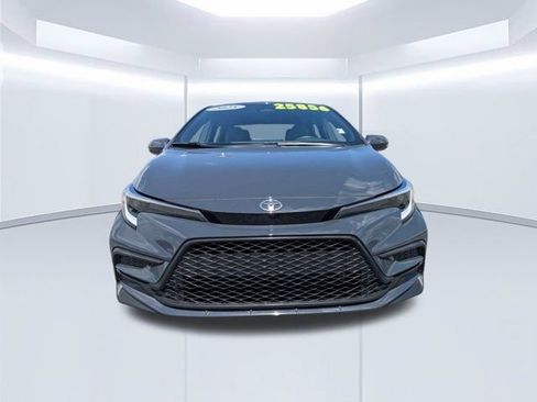Used 2025 Toyota Corolla SE FWD image 9