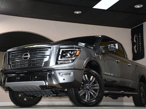 Used 2023 Nissan Titan Platinum Reserve w/ Moonroof Package AWD/4WD image 84