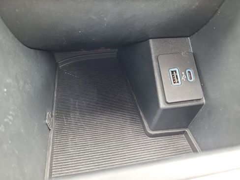 Used 2024 Ford Edge SEL image 22