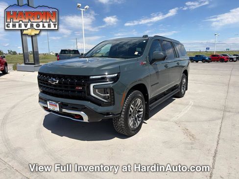 Used 2025 Chevrolet Suburban Z71 AWD/4WD image 1