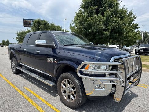 Used 2017 RAM 2500 Limited AWD/4WD image 3