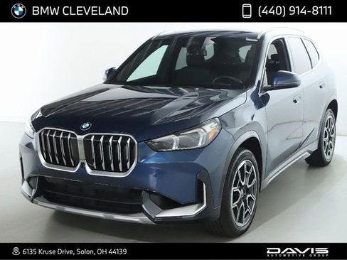 Used 2025 BMW X1 xDrive28i AWD/4WD image 1