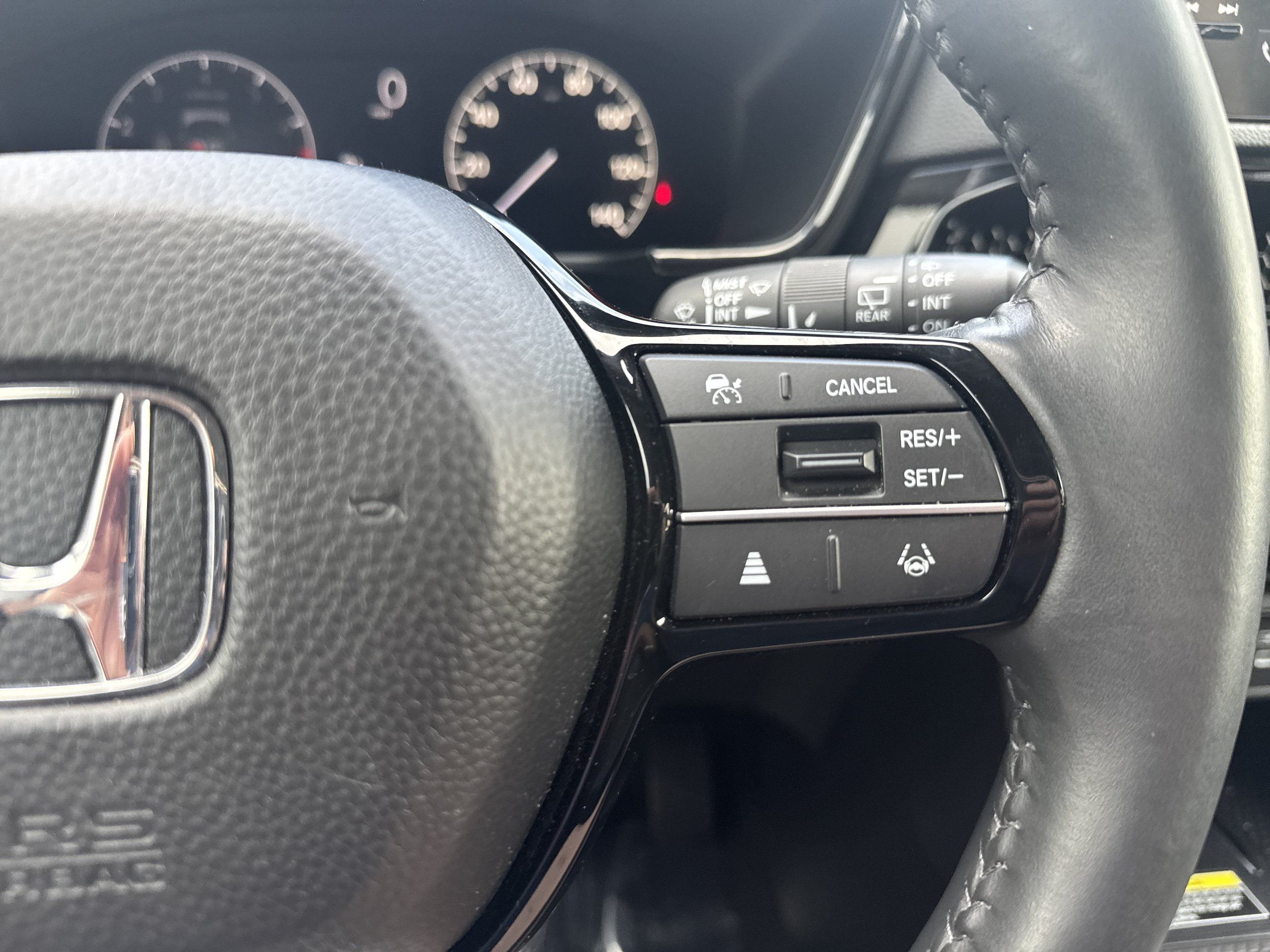 Used 2024 Honda CR-V EX-L image 25